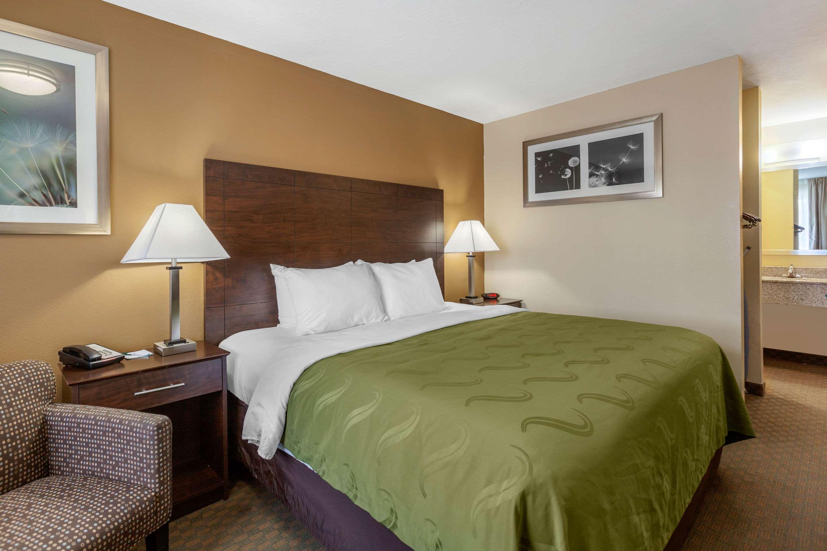 Quality Inn Ontario Exterior photo