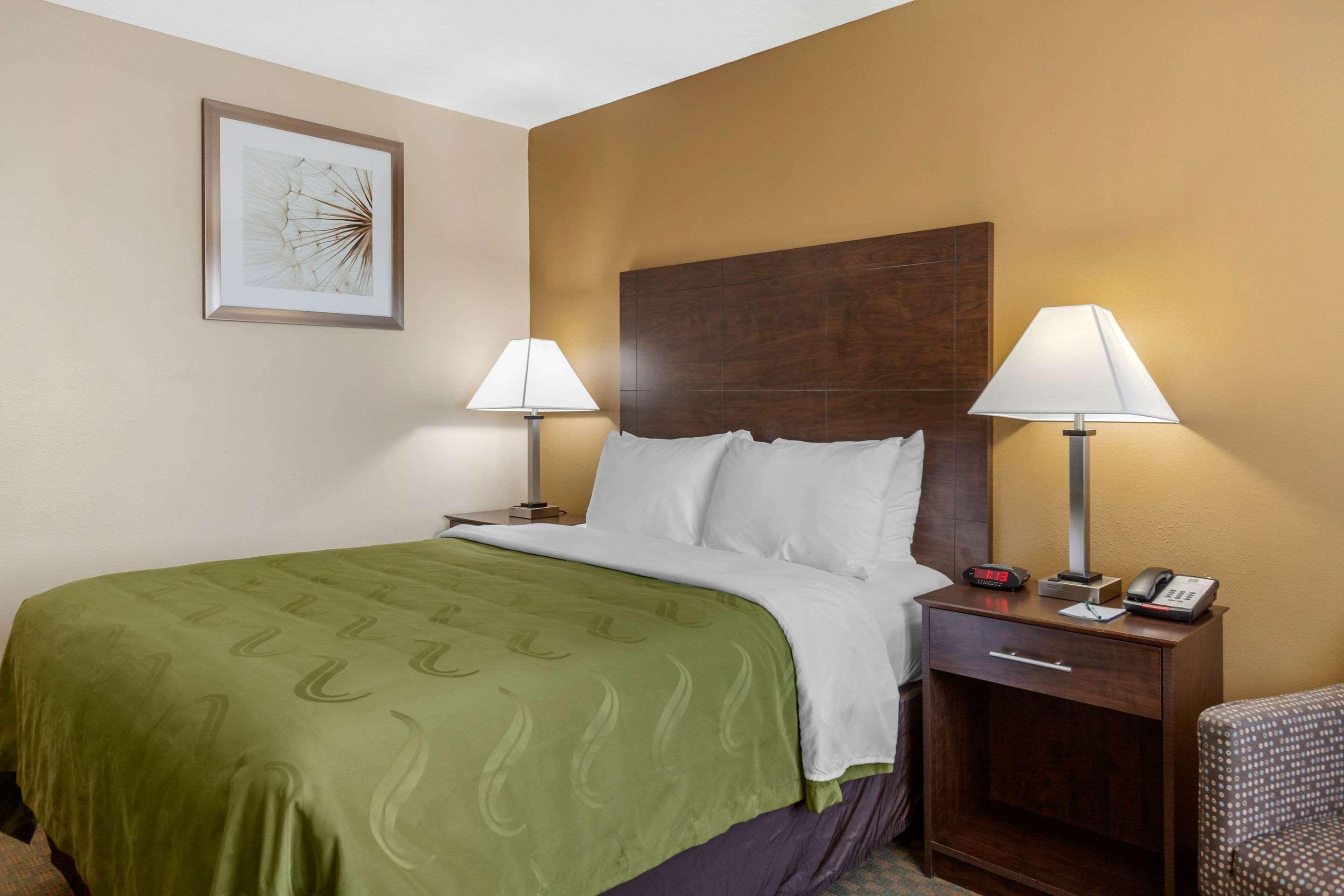 Quality Inn Ontario Exterior photo
