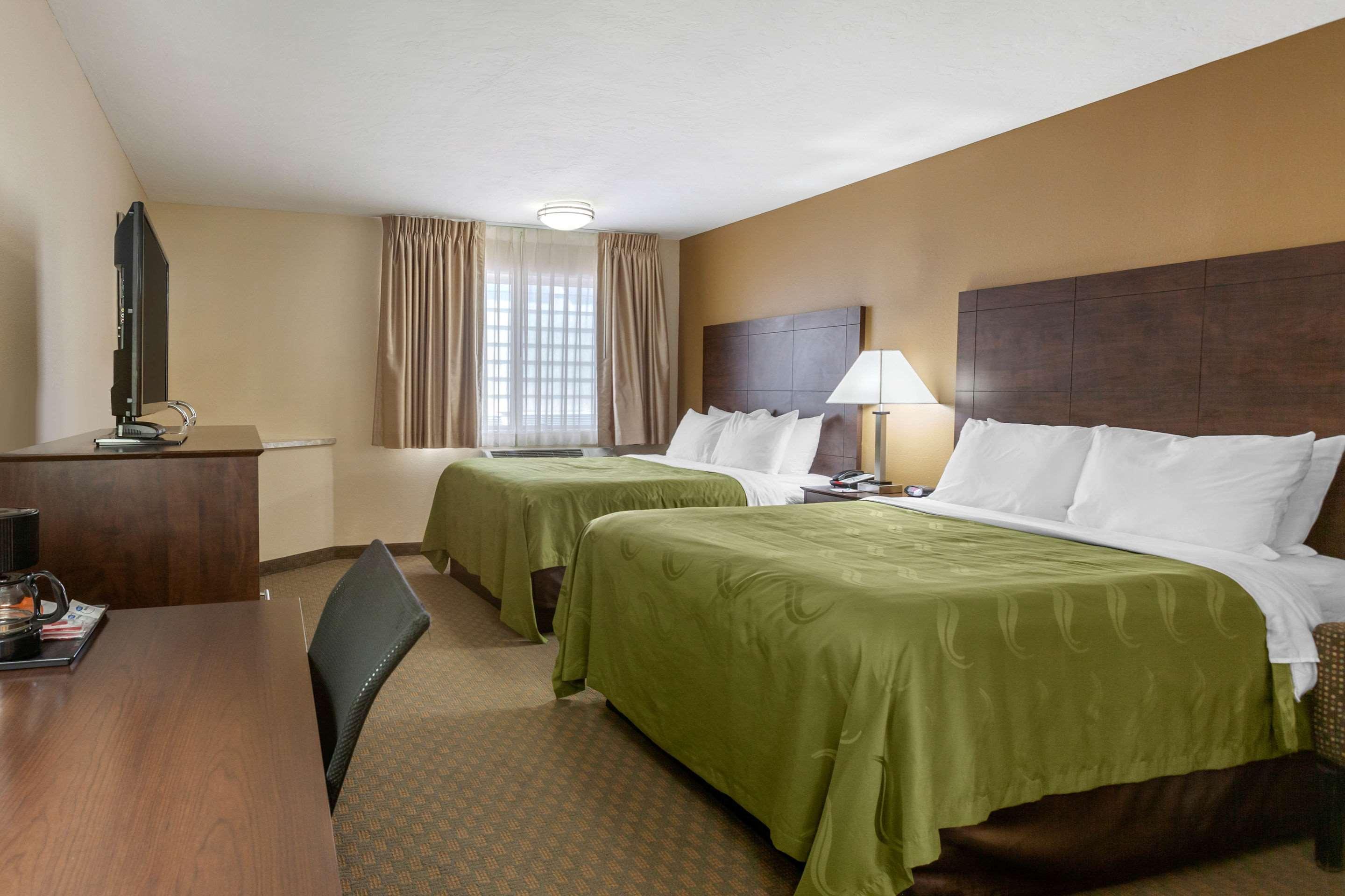 Quality Inn Ontario Exterior photo