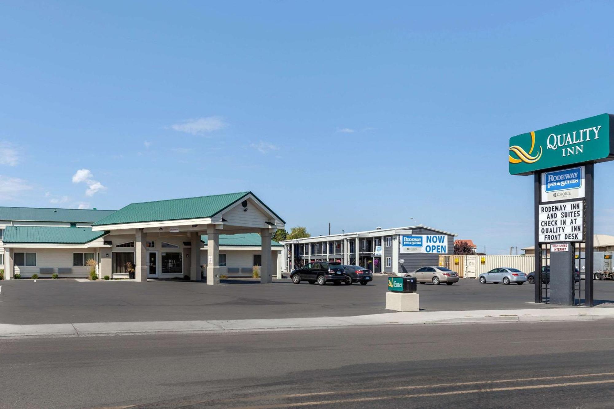 Quality Inn Ontario Exterior photo