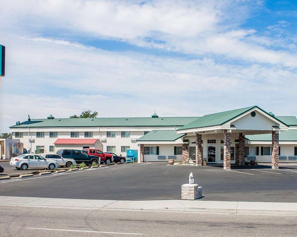 Quality Inn Ontario Exterior photo
